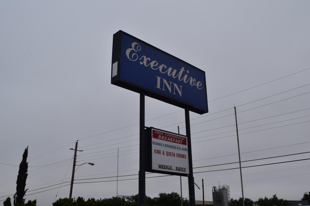 Executive Inn Odessa Luaran gambar